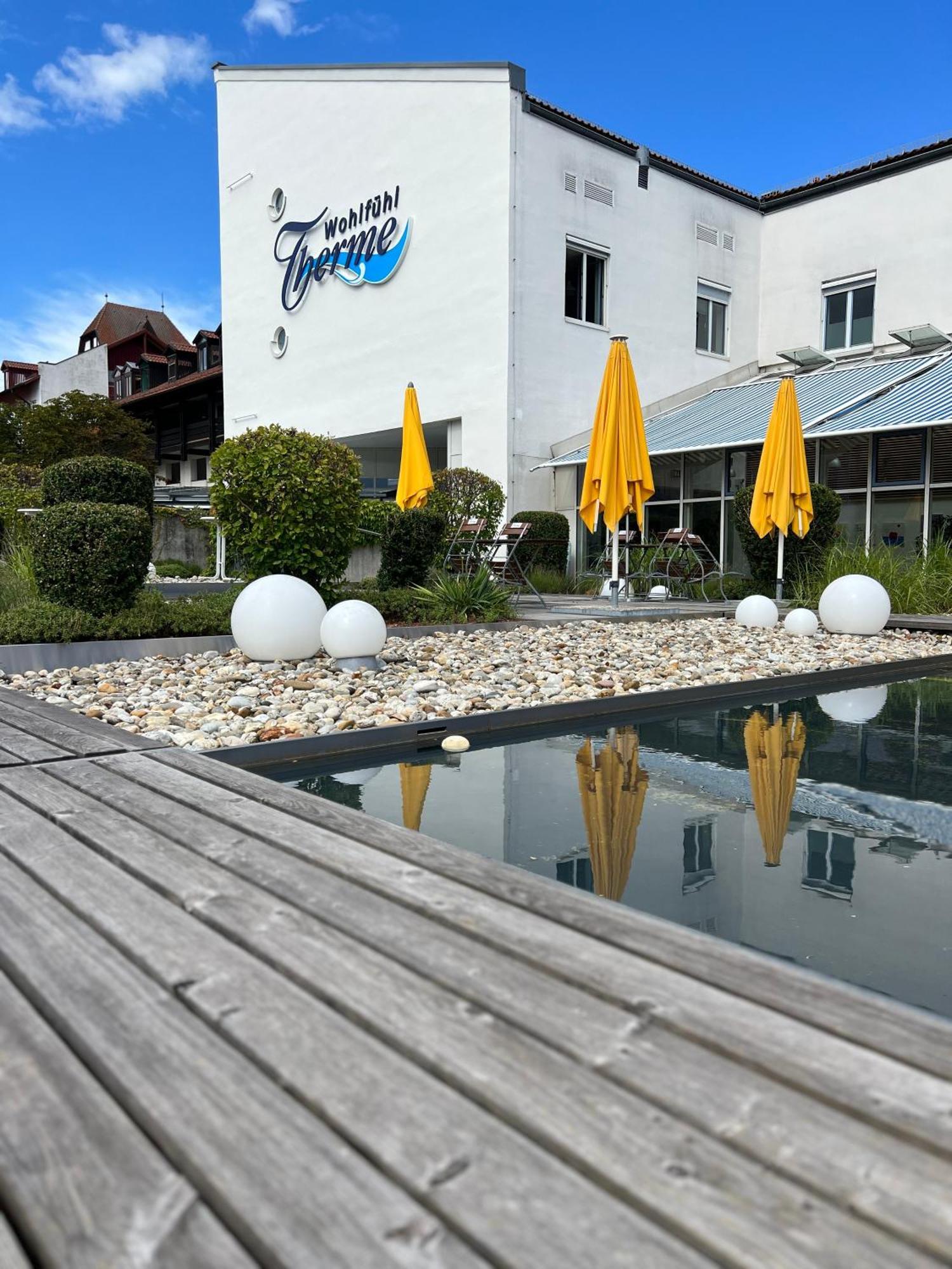 Wunderschoenes Apartment Mit Bademantelgang Zur Wohlfuehltherme Bad Griesbach  Luaran gambar