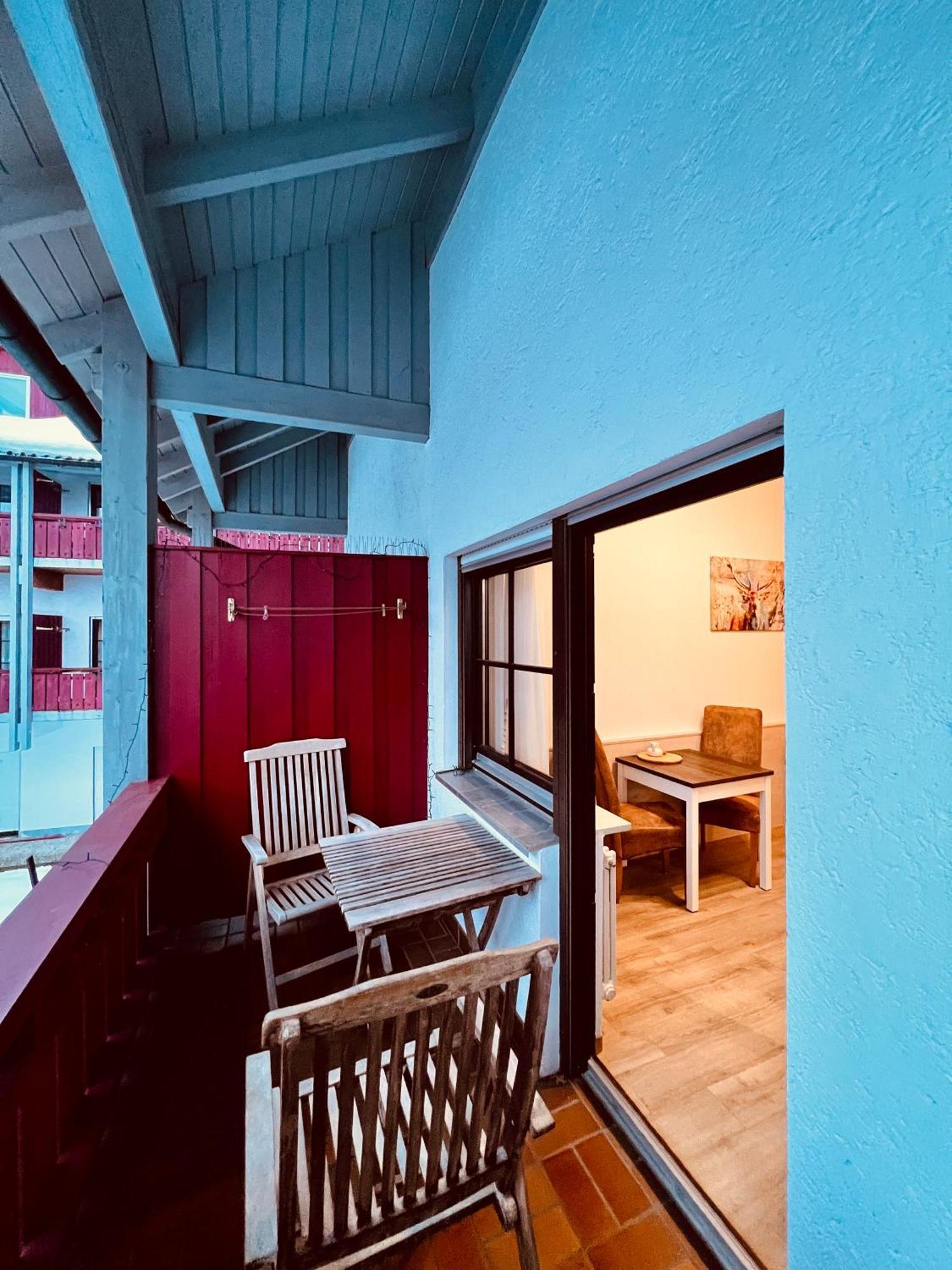Wunderschoenes Apartment Mit Bademantelgang Zur Wohlfuehltherme Bad Griesbach  Luaran gambar